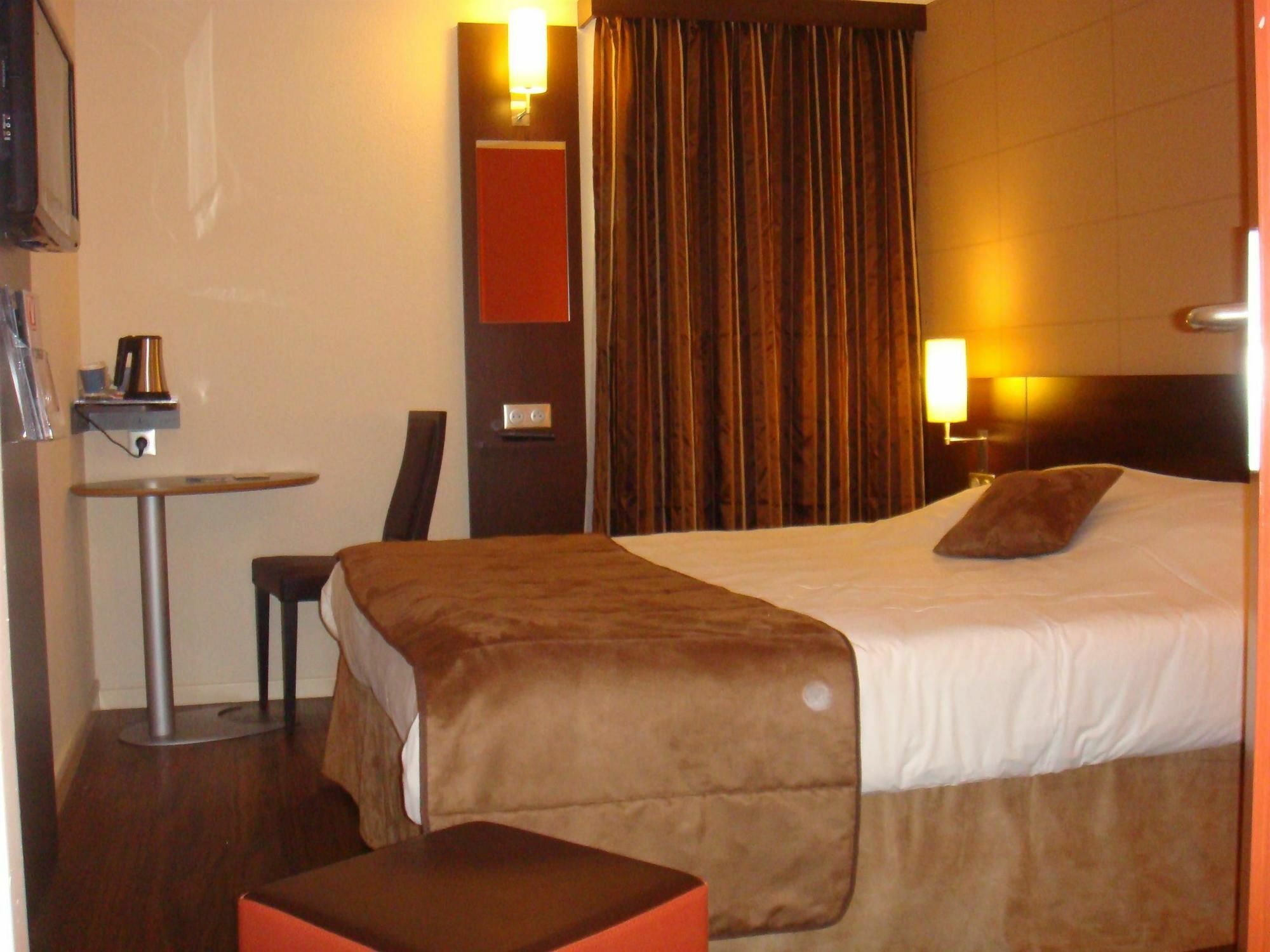 Hotel Inn Design Poitiers Sud Номер фото