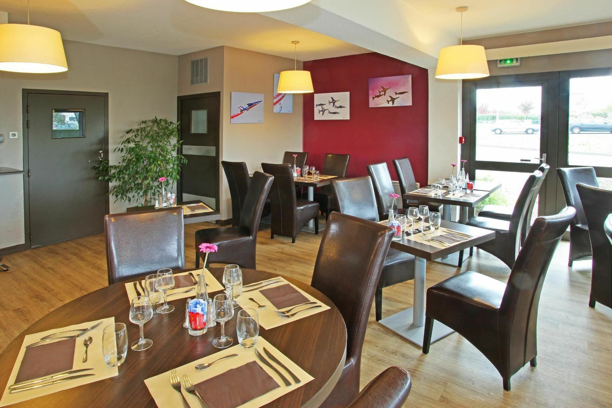 Hotel Inn Design Poitiers Sud Экстерьер фото